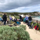 Demonstration-painting-at-Gnarabup-Beach